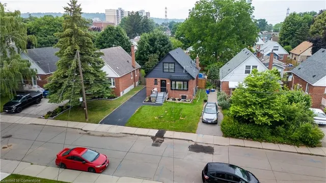 Additional image 49 of 220 Holmesdale Ave