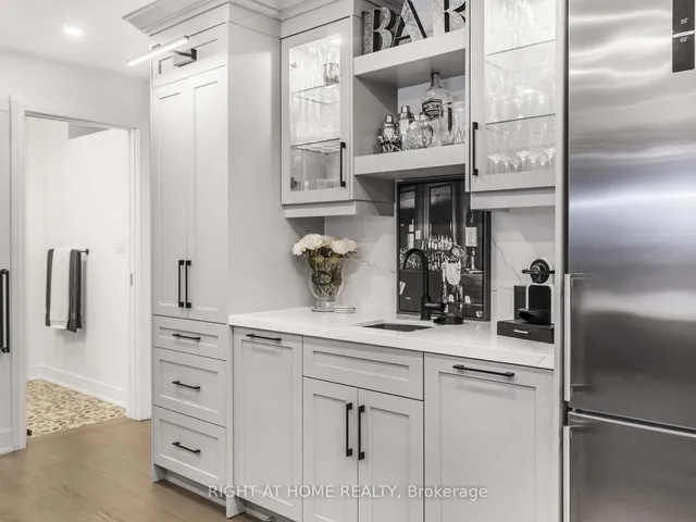 Additional image 33 of 64 Brock Ave