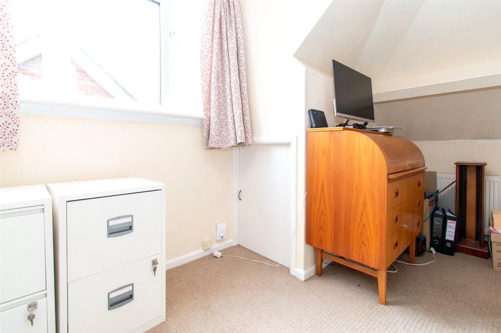 Additional image 12 of Ringway Road, Park Street, St. Albans, Hertfordshire, AL2