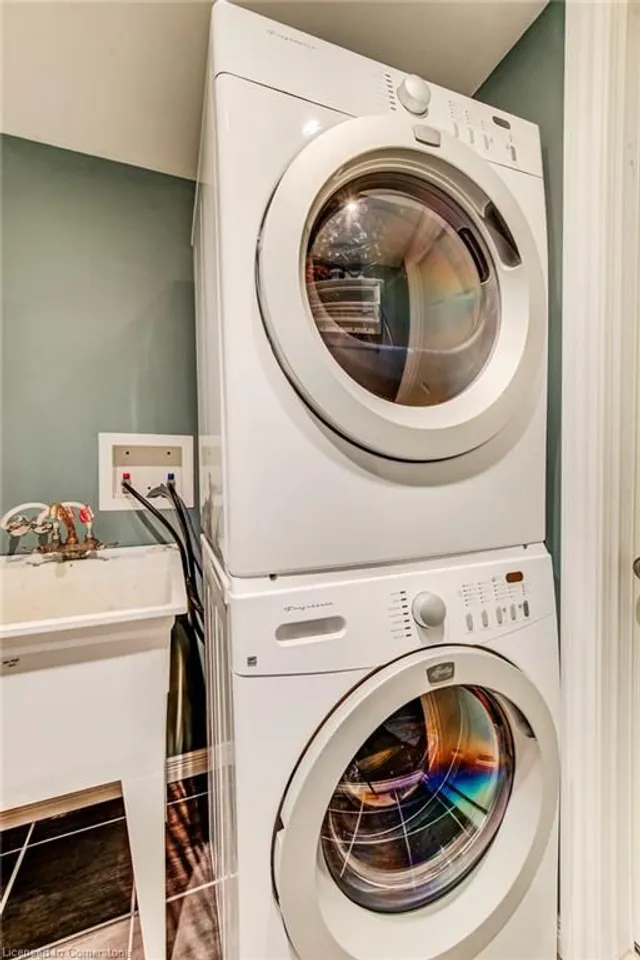 Additional image 23 of 54 Huck Cres