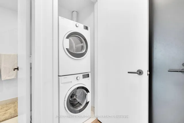 Additional image 16 of 108 Peter St Unit 3307