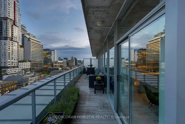 Additional image 41 of 169 John St Unit PH4