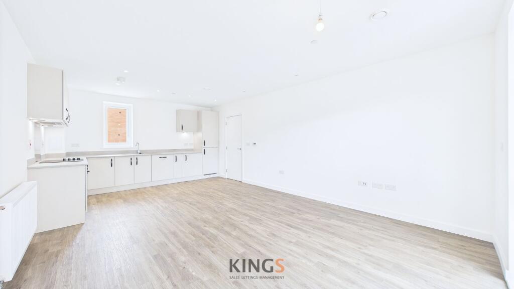 Additional image 4 of Summit Road, Ridge House Summit Road, AL10