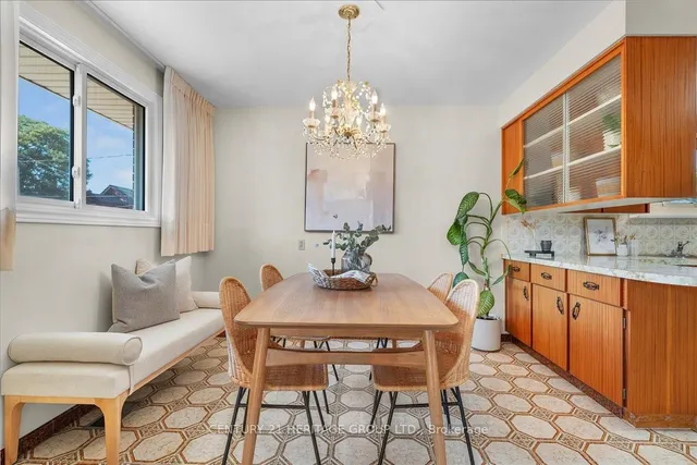 Additional image 12 of 124 Tisdale St