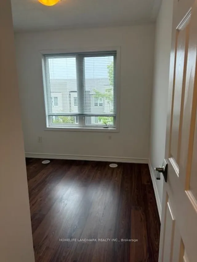 Additional image 17 of 15 Heron Park Pl Unit 14