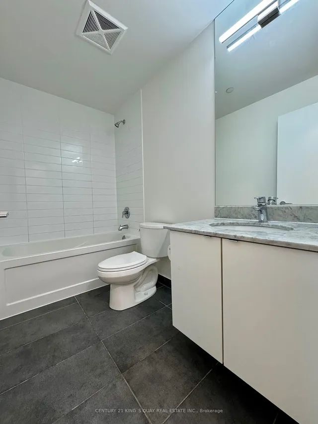 Additional image 13 of 150 East Liberty St Unit 708