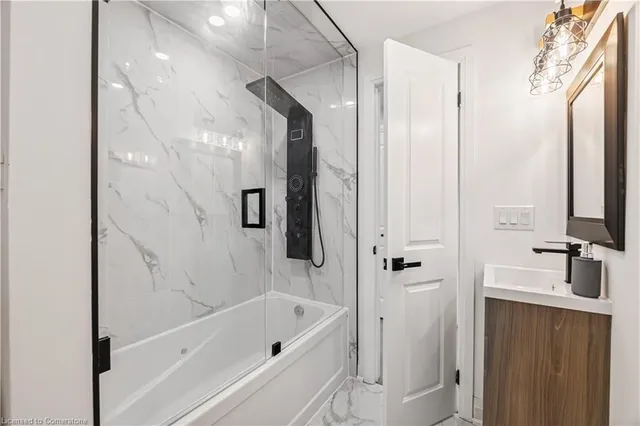 Additional image 8 of 220 Holmesdale Ave