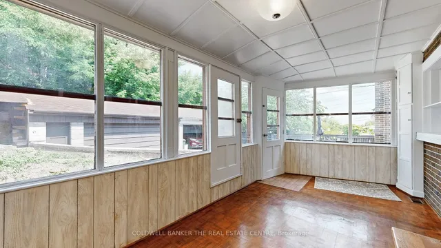 Additional image 9 of 947 Saint Clarens Ave