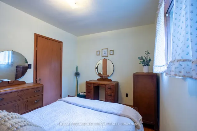 房产图片 16 - 218 BOWMAN 街