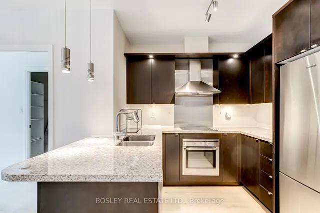 Additional image 9 of 1430 Yonge St Unit 205