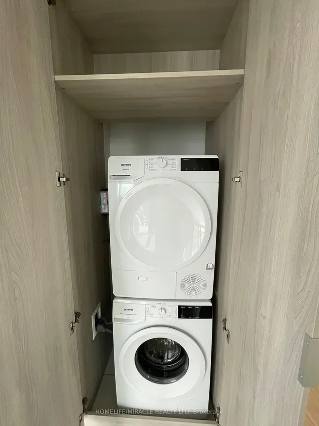 Additional image 15 of 28 Widmer St Unit 3528