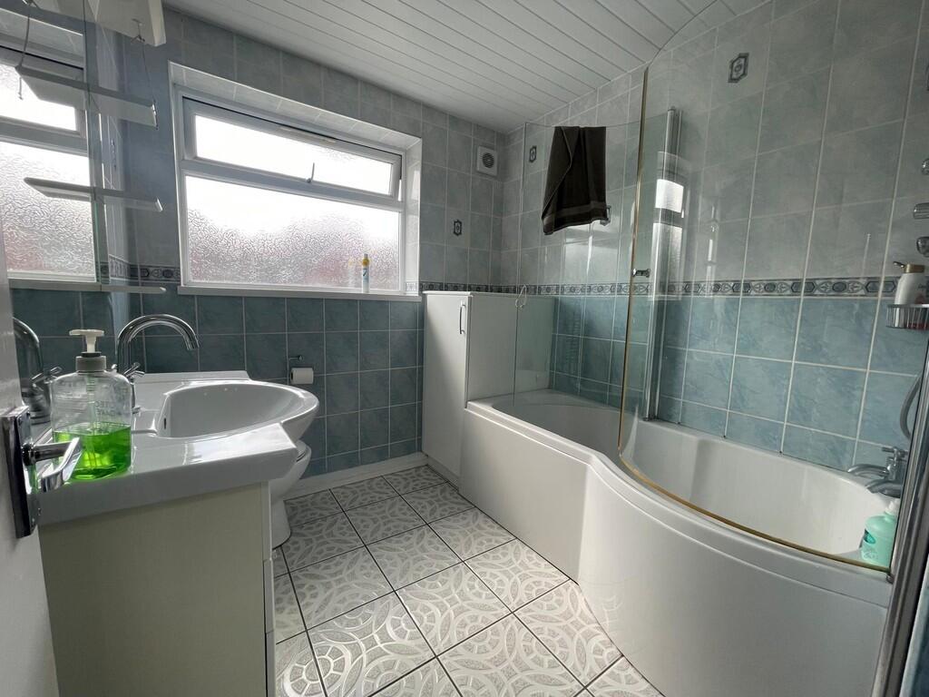 Additional image 11 of Grove Vale Avenue, Great Barr