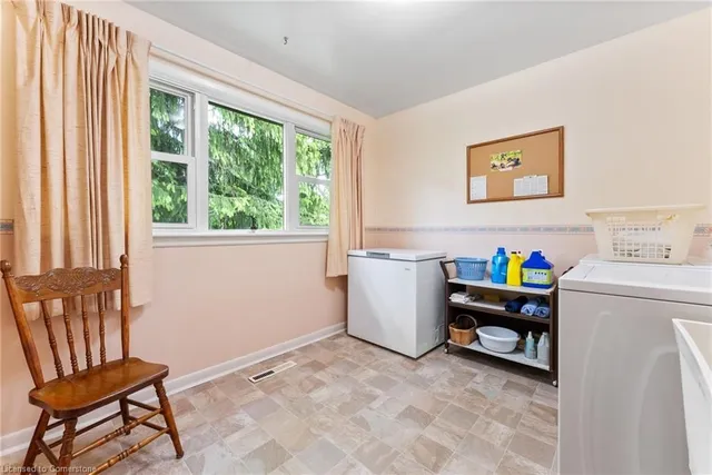 Additional image 16 of 12 Carrington Crt
