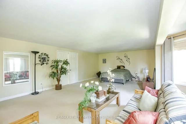 Additional image 22 of 50 Lilly Cres