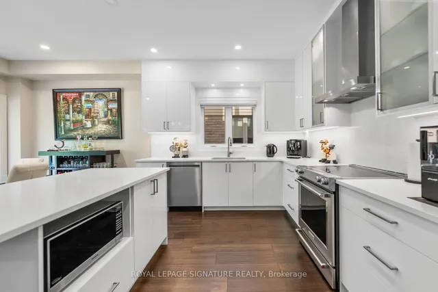 Additional image 10 of 704 Robert Ferrie Dr