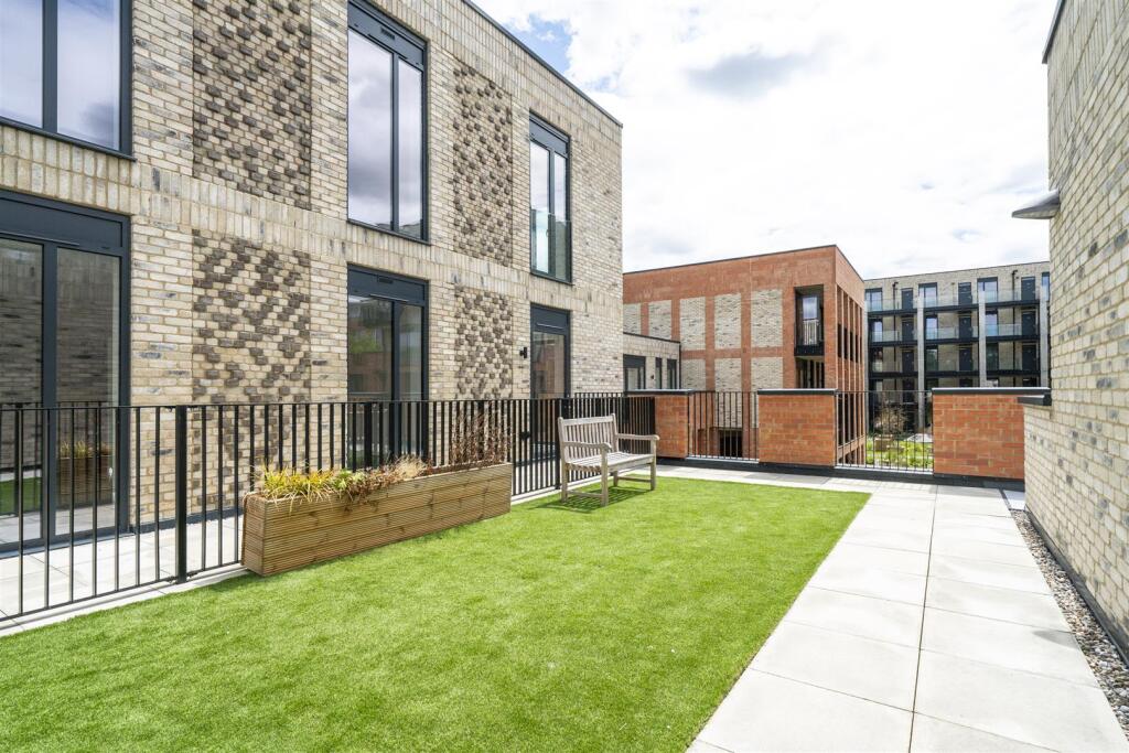 Additional image 22 of Campfield Road, St Albans