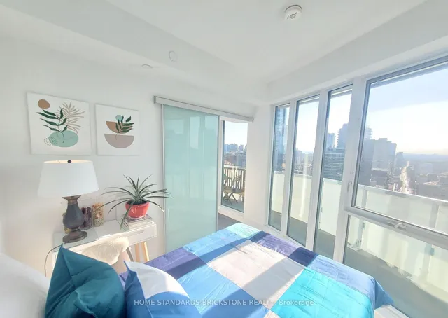 Additional image 10 of 403 Church St Unit 3102