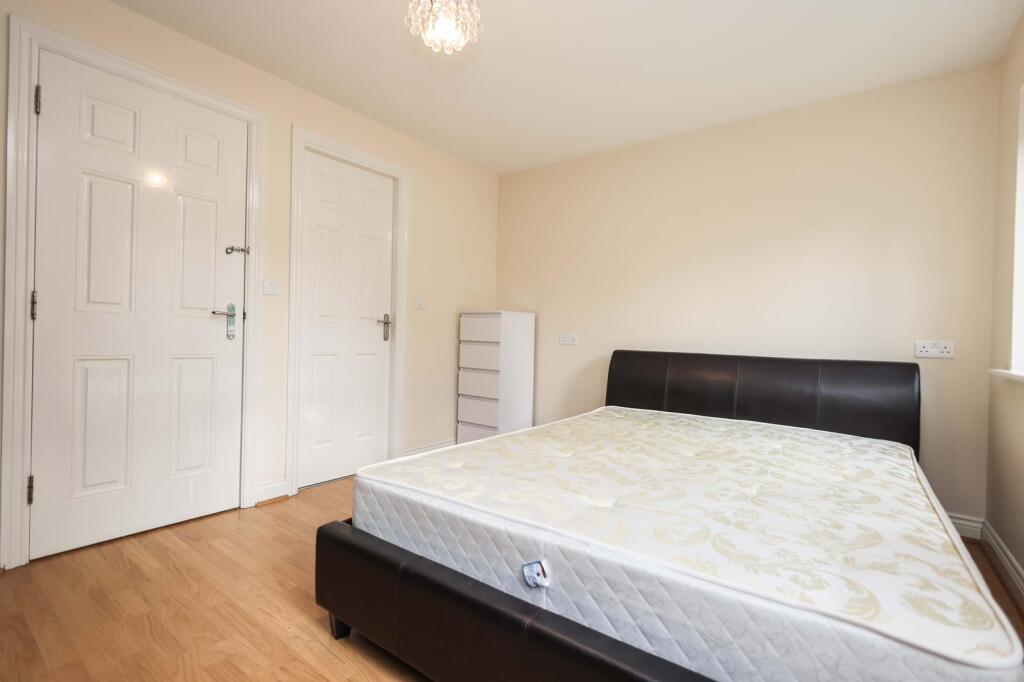 Additional image 10 of New Imperial Crescent, Springfield, B11