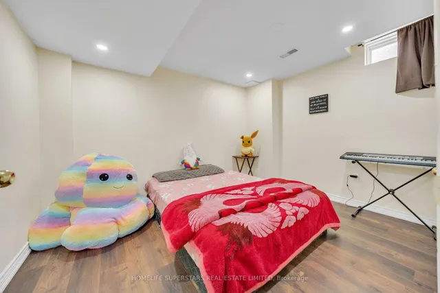 Additional image 48 of 82 Jewel Cres