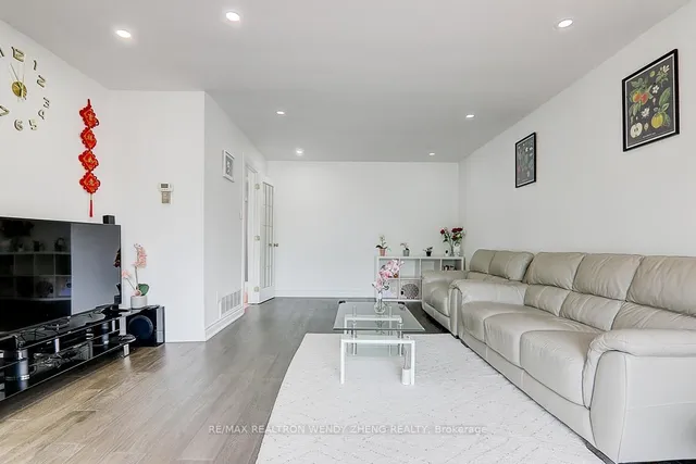 Additional image 6 of 52 Baylawn Dr