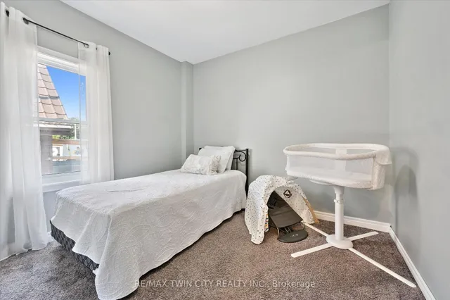 Additional image 18 of 66 Cherry St