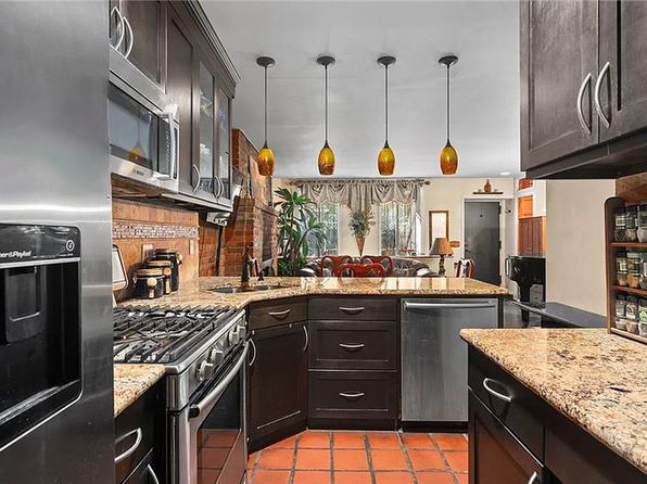 117 W 82nd St APT 1, New York, NY 10024