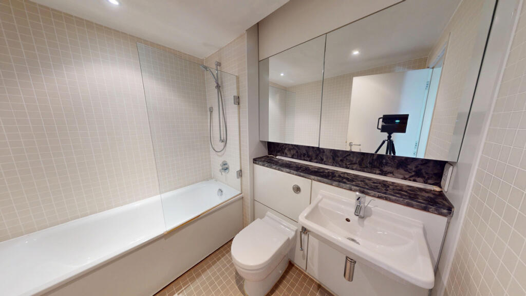 Additional image 6 of Beetham Tower, Birmingham, B1 1