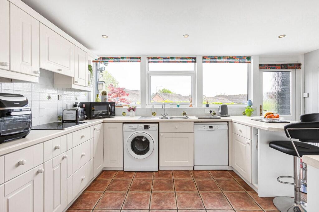 Additional image 8 of Minster Close, Hatfield, AL10