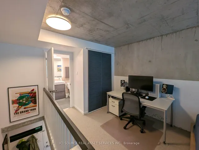 Additional image 21 of 954 King St Unit 319