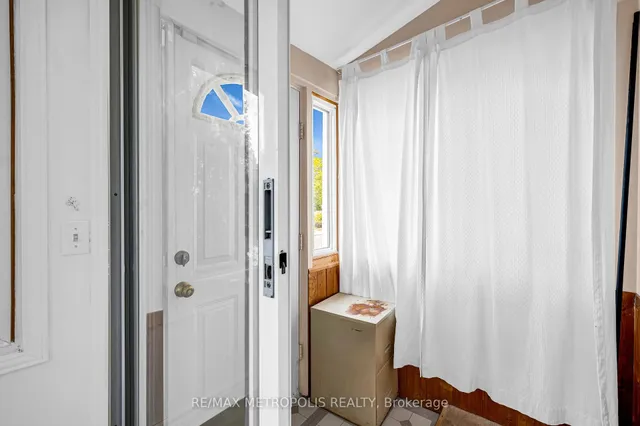 Additional image 3 of 97 N Woodrow Blvd