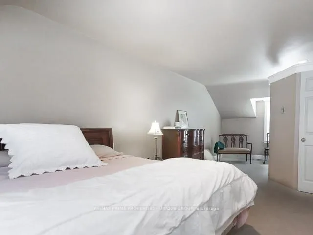 Additional image 25 of 51 Carmichael Ave