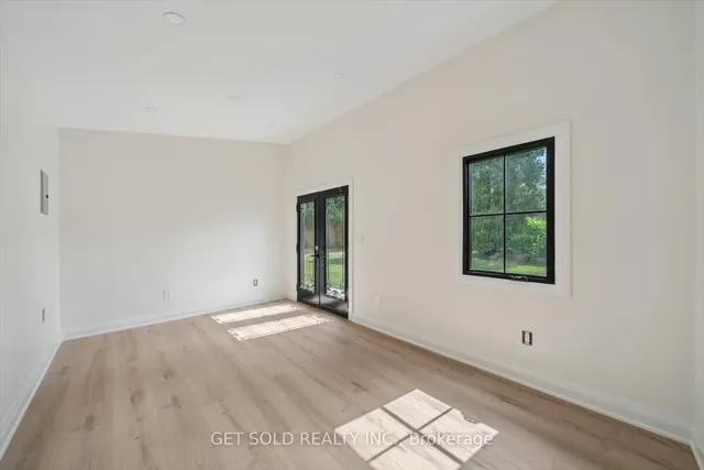 Additional image 26 of 521 Grand Blvd