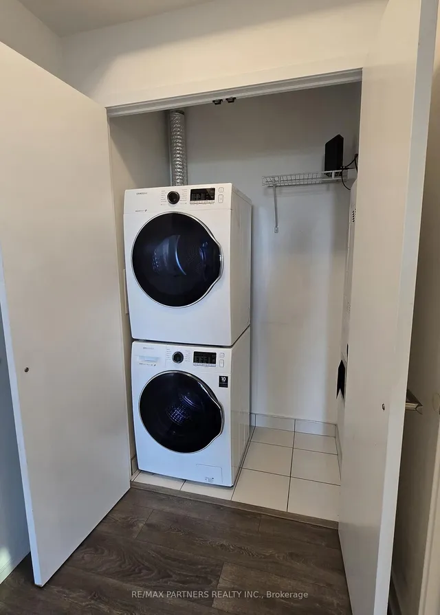 Additional image 23 of 99 Broadway Ave Unit LPH03