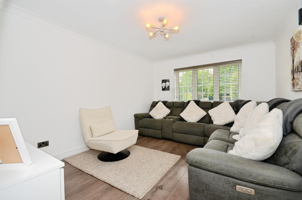 Additional image 5 of Manor Road, London Colney, ST. ALBANS