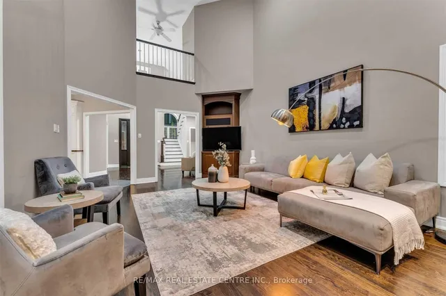 Additional image 12 of 11135 Menzies Crt