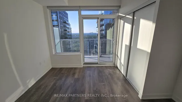 Additional image 11 of 99 Broadway Ave Unit LPH03