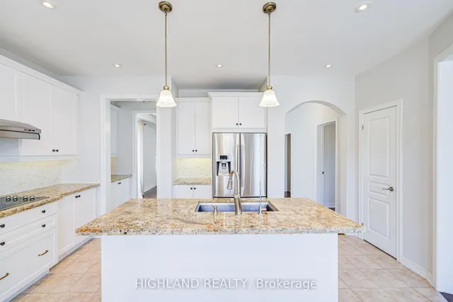 Additional image 30 of 66 GEORGE ROBINSON Dr