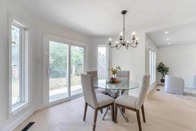 Additional image 11 of 31 Ortona Dr