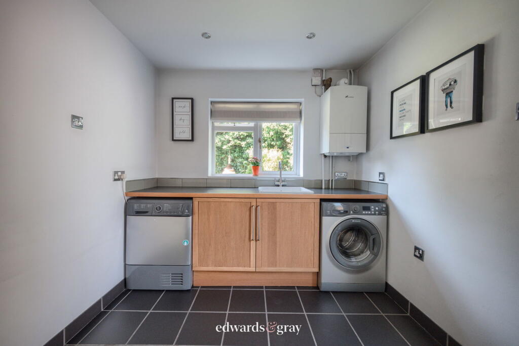 Additional image 11 of Wentworth Avenue, Castle Bromwich, B36 9AY