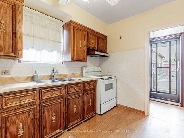 Additional image 6 of 369 Whitmore Ave