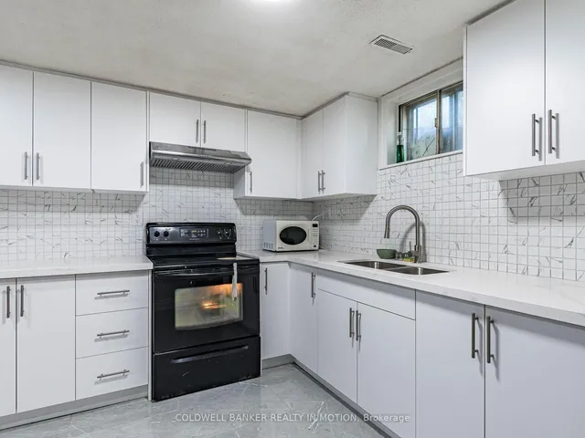 Additional image 28 of 7738 Kittridge Dr