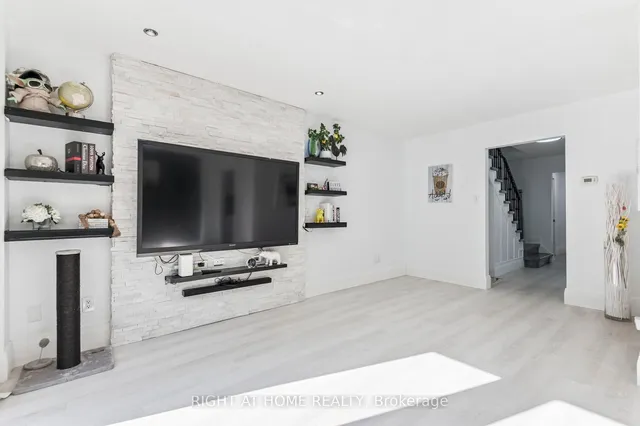 Additional image 14 of 4 Oxhorn Rd