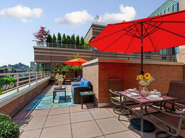 393 W 49th St, New York, NY 