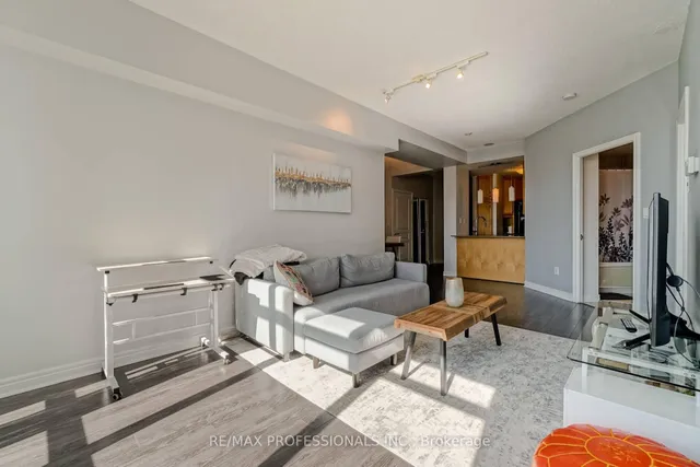 Additional image 13 of 100 Hayden St Unit 1107