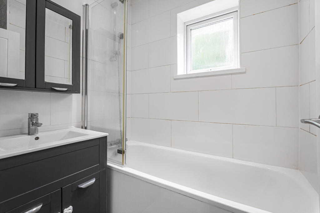 Additional image 10 of Great Break, Welwyn Garden City, AL7