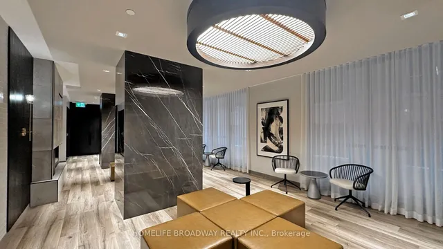 Additional image 14 of 327 King St Unit 1005