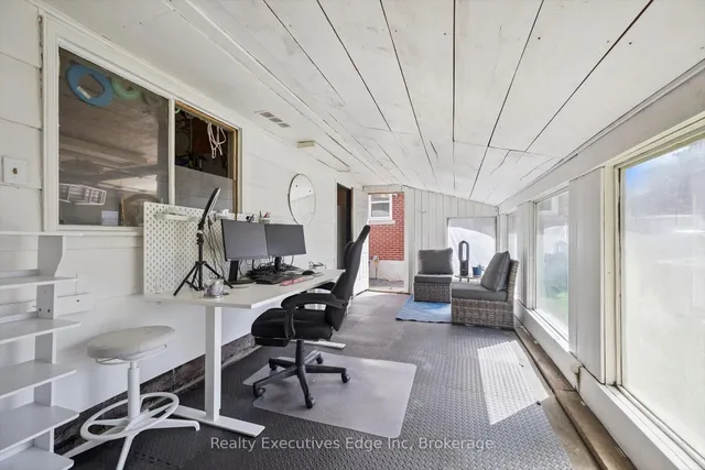 Additional image 19 of 319 Clifton Rd