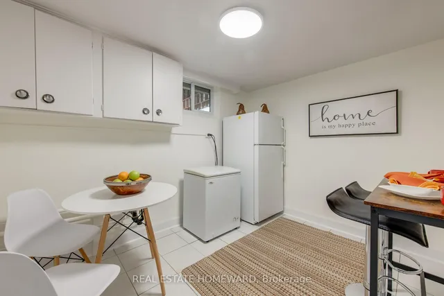 Additional image 42 of 2 Rupert St