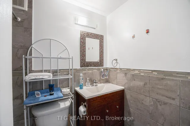 Additional image 30 of 140 Leeward Glwy Unit 214