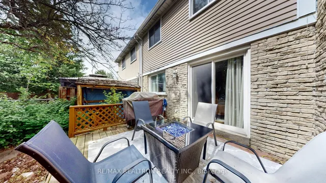 Additional image 48 of 4 Fanshawe Dr